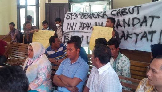 Palu Hakim Sorta dan Teriakan Protes di PN Pekanbaru